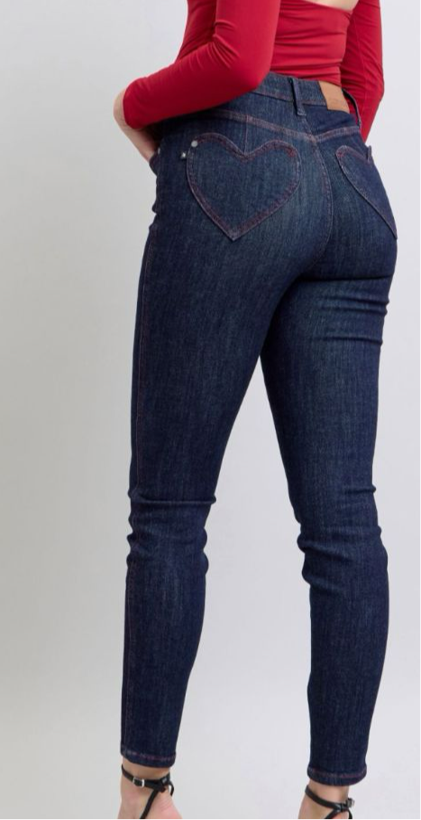 Judy Blue Heart Shaped Back Pockets Skinny Jeans